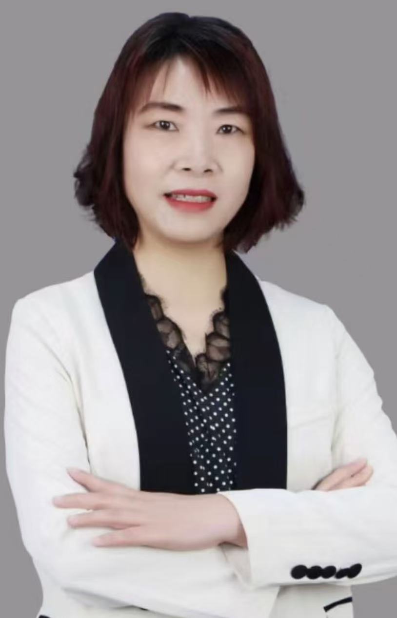 崔丽